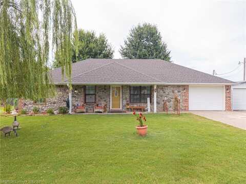 1101 Cherokee, Spiro, OK 74959