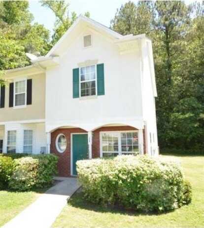 6080 Camden Forrest Cove, Riverdale, GA 30296