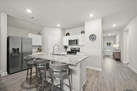 35512 Grovemont Dr, Denham Springs, LA 70706