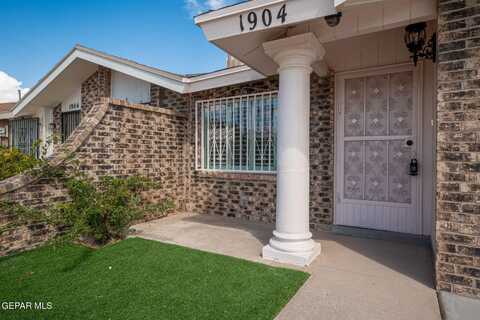 1904 Estrada Drive, El Paso, TX 79936