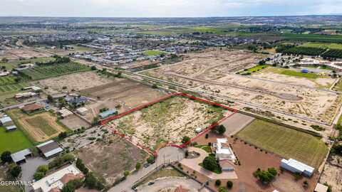 818 Smokey Ridge Court, El Paso, TX 79932