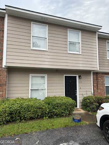 1138 Barnett Shoals, Athens, GA 30605