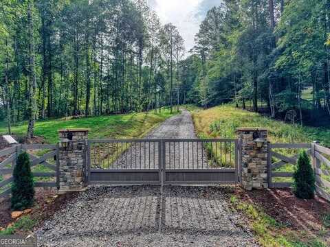 869 Garrett, Blairsville, GA 30512
