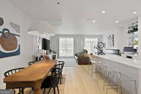 560 Dutch Valley, Atlanta, GA 30324