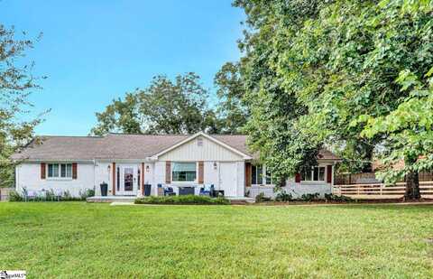 709 Old Rutherford Road, Taylors, SC 29687