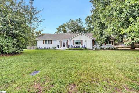 709 Old Rutherford Road, Taylors, SC 29687