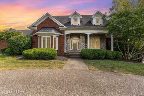 104 Chestnut Glen Dr, Louisville, KY 40245