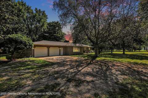 9850 Looking Glass Road, Portland, MI 48875
