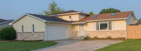 9860 Van Buren Street, Crown Point, IN 46307