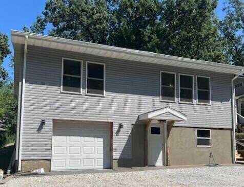 5104 Greenwood Avenue, Valparaiso, IN 46383