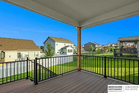 9613 S 184 Street, Omaha, NE 68136
