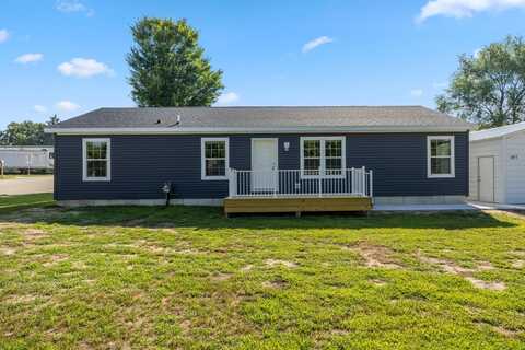 107 S Scott Street, Morley, MI 49336