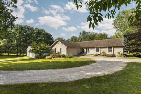 10520 Leeke Road, Chelsea, MI 48118