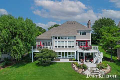 7230 Cuesta Way Drive NE, Rockford, MI 49341