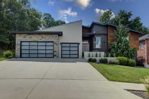 5521 S Ridge Top Avenue, Springfield, MO 65804