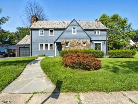 281 Beechwood Ter, Orange, NJ 07050