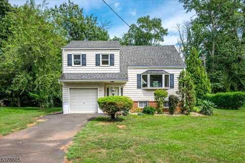 104 Graybar Dr, North Plainfield, NJ 07062