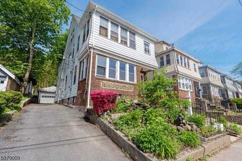 107 Boyden Ave, Maplewood, NJ 07040