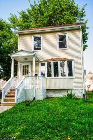 15 Hill St, Washington, NJ 07882
