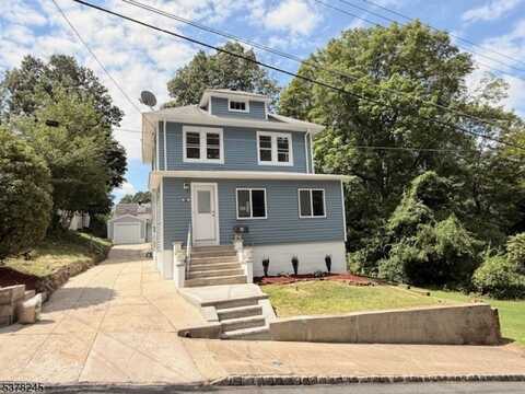 68 Grant St, Dover, NJ 07801