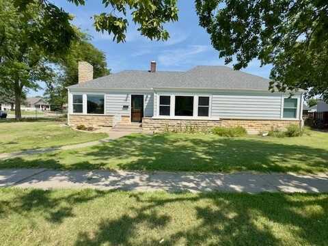 800 Warren Ave., WaKeeney, KS 67672