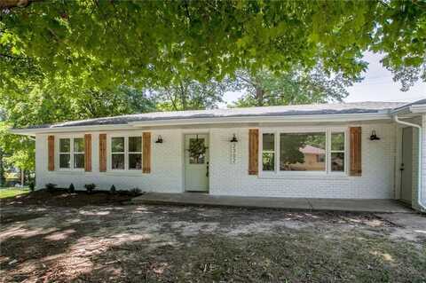 2302 Girard Street, Leavenworth, KS 66048