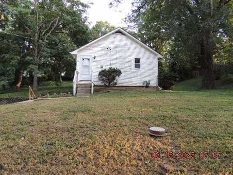 6933 NE 55th Street, Kansas City, MO 64119