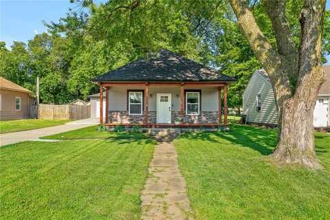 603 S 2nd Street, Odessa, MO 64076
