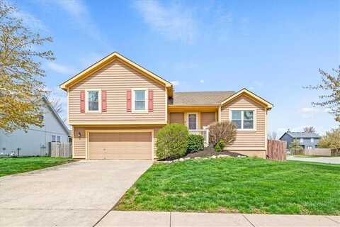 964 E Witch Hollow Street, Gardner, KS 66030
