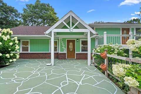 7522 Mackey Street, Overland Park, KS 66204