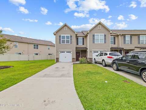 201 Boyington Place Road, Midway Park, NC 28544