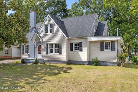 415 Bordeaux Street, Jacksonville, NC 28540