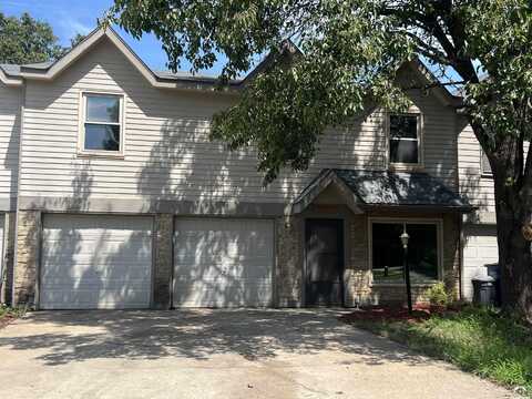 1406 B Brighton Circle, Lawrence, KS 66049