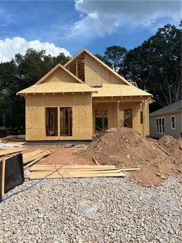 1095 WOODLAND LANE, OPELIKA, AL 36801