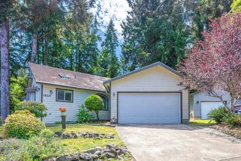 1825 NE Tide Avenue, Lincoln City, OR 97367
