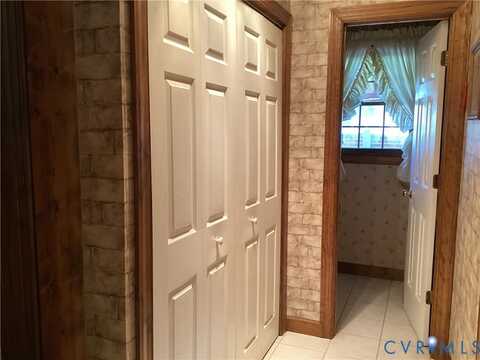 2405 Burgage Ln, South Prince George, VA 23805