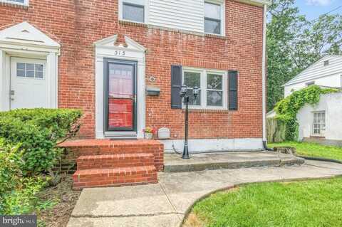 313 FOREST DR, WILMINGTON, DE 19804