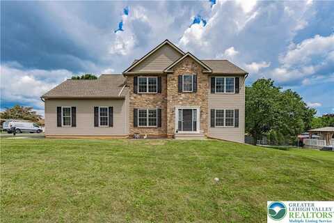 5843 Holiday Drive, Allentown, PA 18104