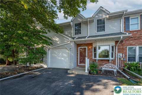 161 Village Walk Drive, Macungie Boro, PA 18062