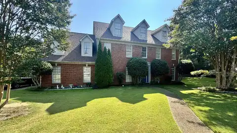 132 PLANTATION GATE, Memphis, TN 38018