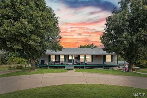 2612 Cynthia Court, Farmington, MO 63640