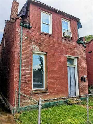 7326 Pennsylvania Avenue, Saint Louis, MO 63111