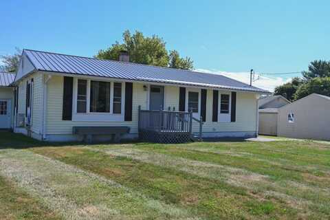 22 Wheelden Heights, Hampden, ME 04444