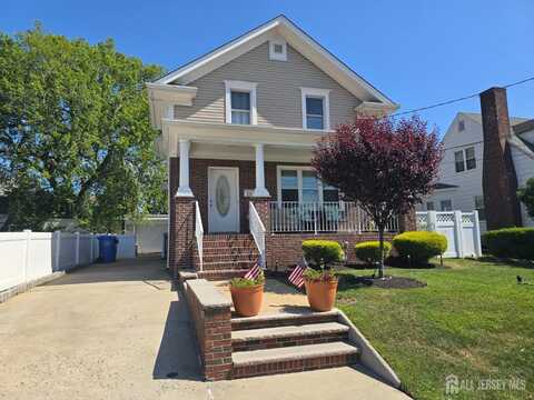 102 Maxwell Avenue, Fords, NJ 08863