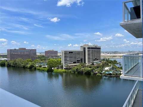 5085 NW 7th St, Miami, FL 33126