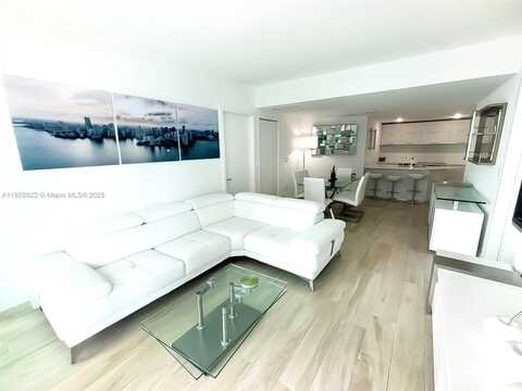 1300 S Miami Ave, Miami, FL 33130