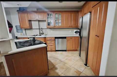 11925 NE 2nd Ave, North Miami, FL 33161