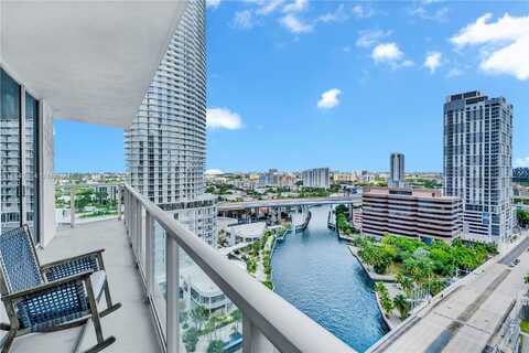 185 SW 7th St, Miami, FL 33130