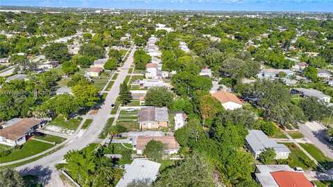 921 NW 14th St, Fort Lauderdale, FL 33311