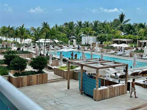 2301 Collins Ave, Miami Beach, FL 33139